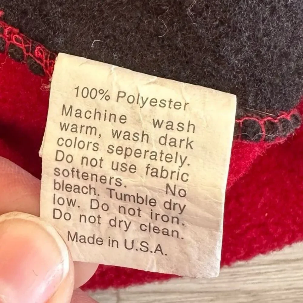 Vintage 1990s Y2K LL Bean Fleece Hat Red & Black Adult Sm/Med Made in USA - Picture 8 of 8